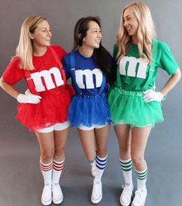 Dicas e ideias para transformar camisetas em fantasias incríveis para o carnaval