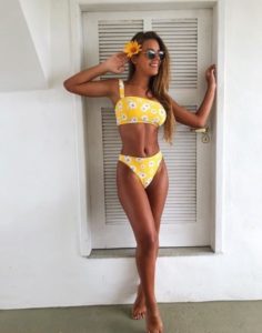 Praia ou Piscina? A moda praia é para todas! Conheça os looks do momento