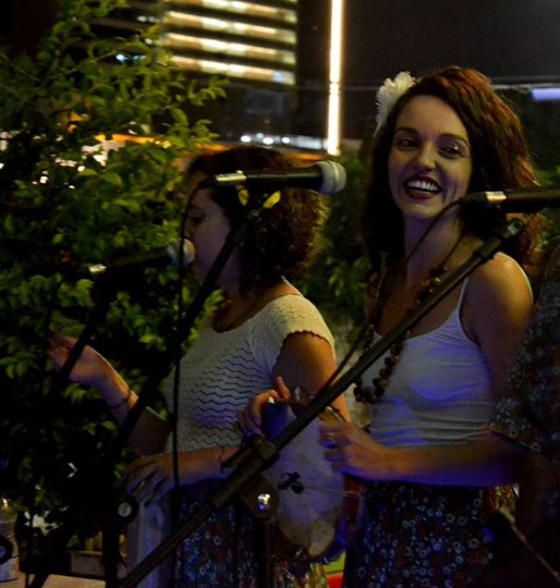 Conheça a história de jovens mães que dão um show na criação dos filhos