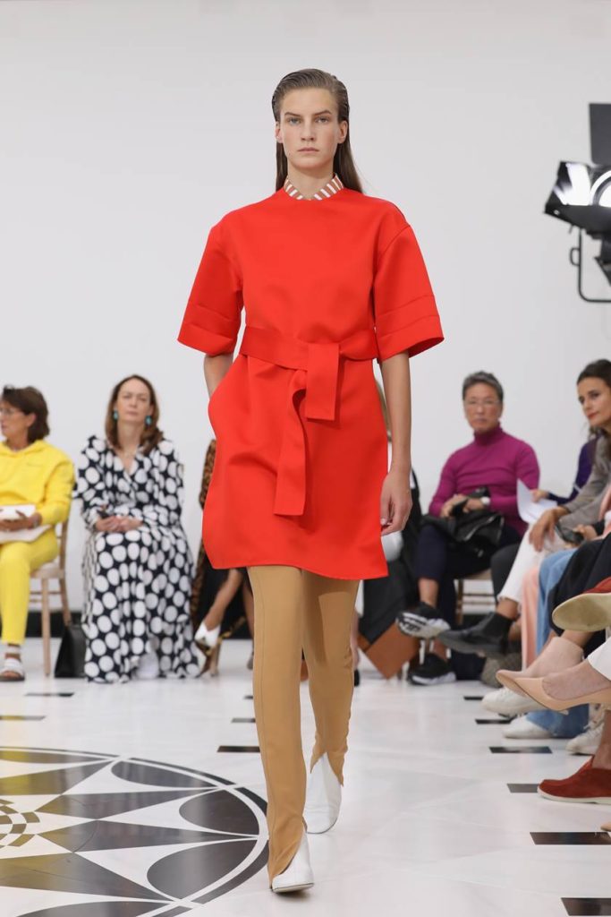 Looks com Legging: use e abuse da peça mais versátil de todas!